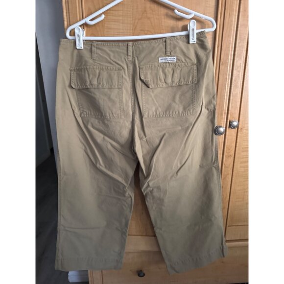 Abercrombie & Fitch Womens Khaki Cotton Cropped Pants Size 10 / 21” Inseam - Picture 5 of 6